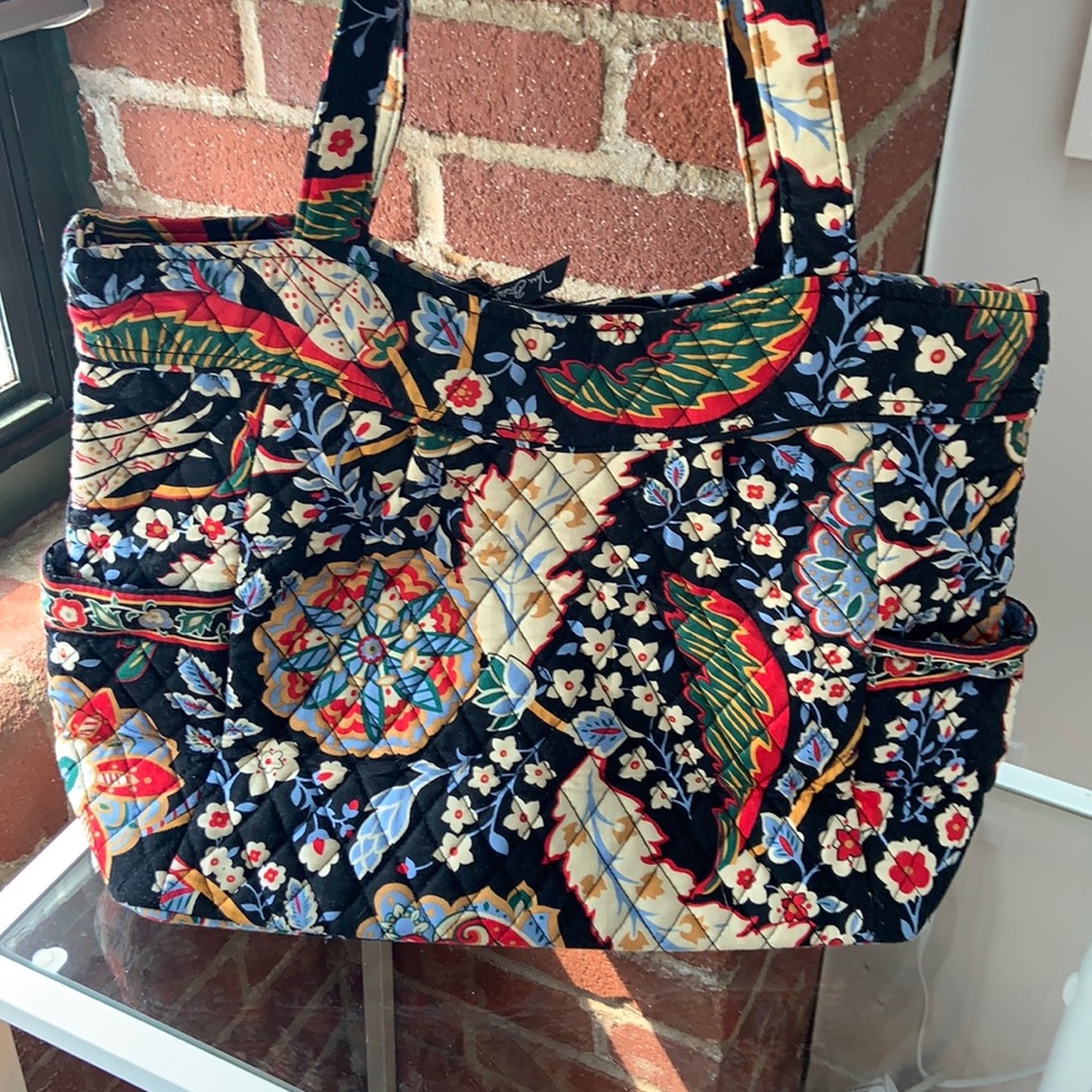 Vera Bradley Tote in Versailles